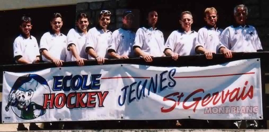 Les professeurs de l'&eacute;cole de hockey de Saint Gervais